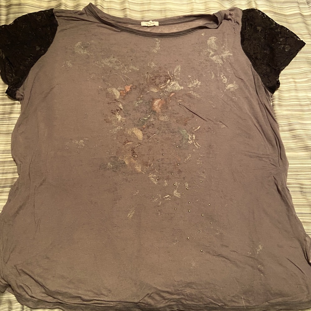 Maurice’s sheer t-shirt